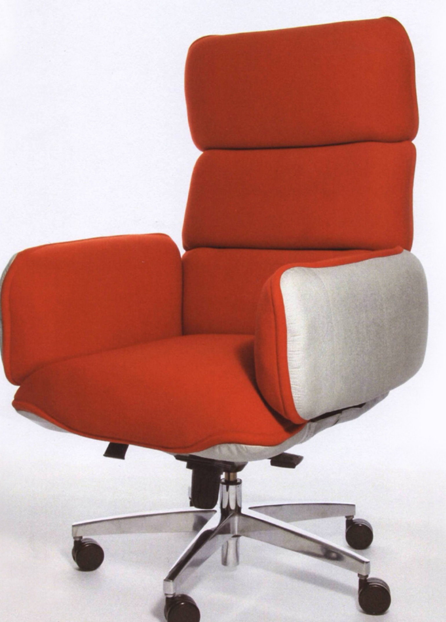Zapf Chair secondary image 3